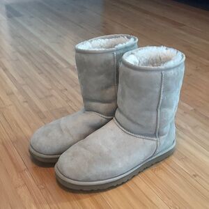 UGG Women's Winter Boots in Light Tan